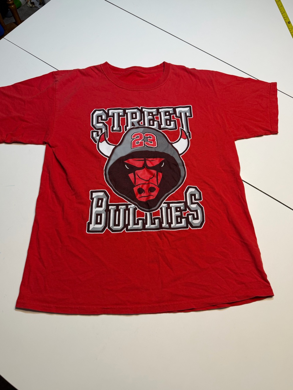 vintage "Street Bullies" Chicago Bulls tee 23 Michael Jordan